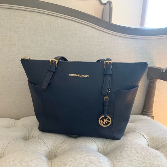 Michael Kors jet set tote - Picture 1 of 5